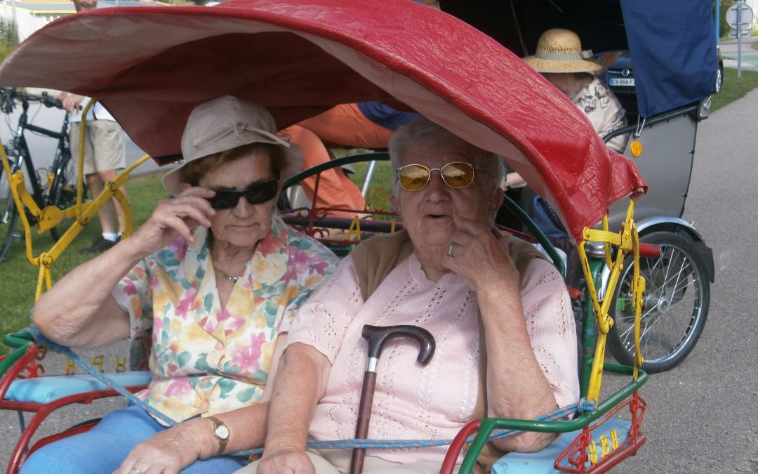 Une longue collaboration dans le temps : l’association BALLAST et ses vélos-calèches.