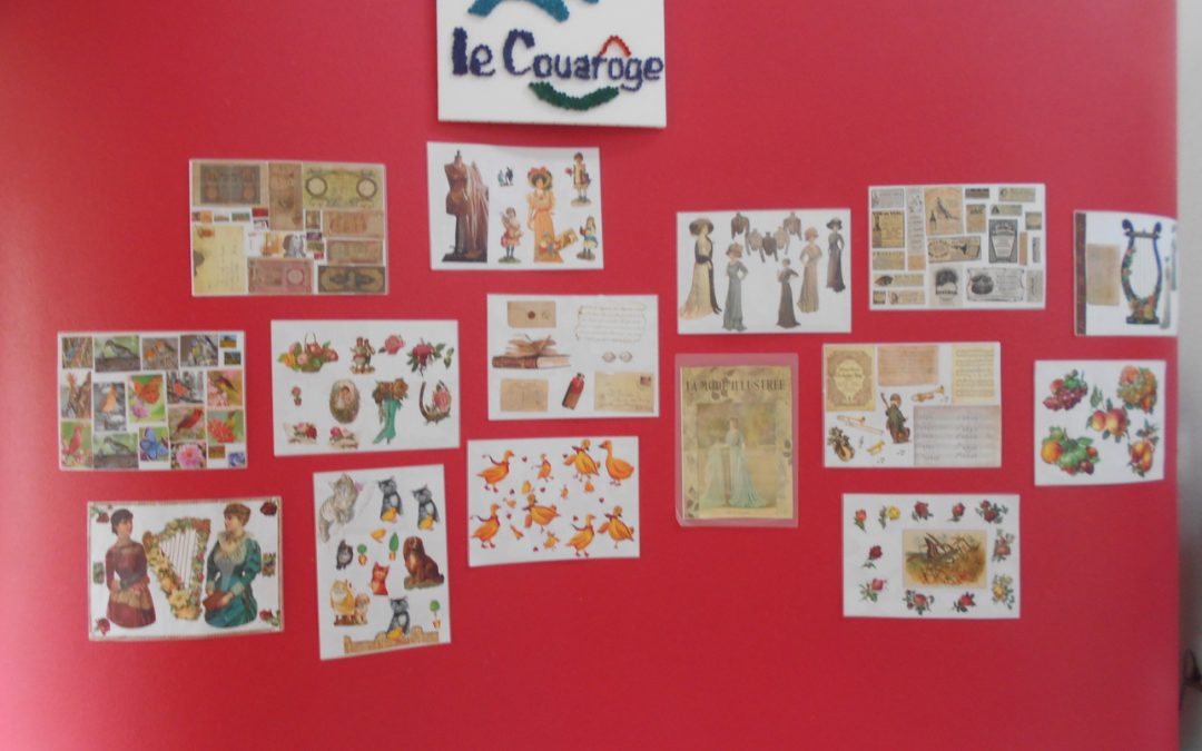 Une exposition des sous-mains réalisés à l’animation