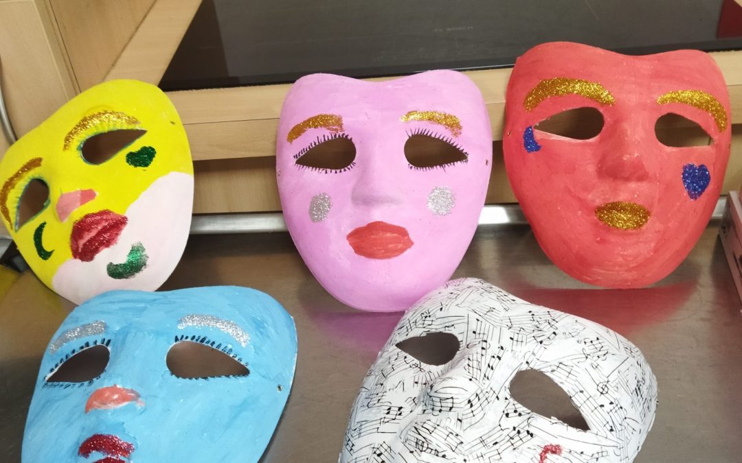 Carnaval et la fabrication des masques